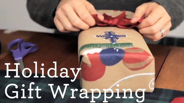 How to Gift Wrap a Present for the Holidays