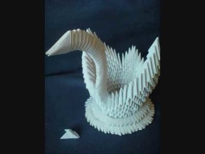 How to make a 3D Origami Swan (Tutorial by KleinerChaotBerlin)