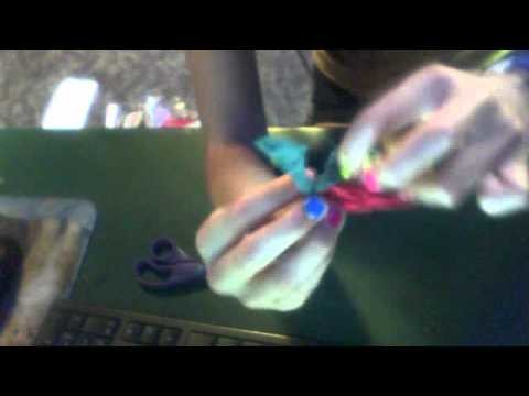 How to make a rasta bracelet out of nylon craft loops (: