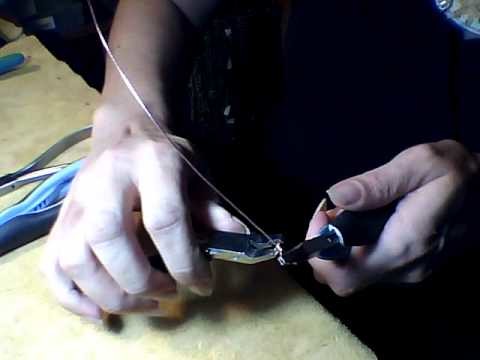 How to Make Wire Wrapped Loops for Jewelry Making - Magpie gemstones.com