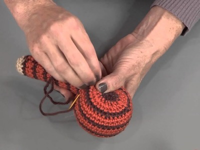 Loose Ends: How To Sew Amigurumi Pieces Together