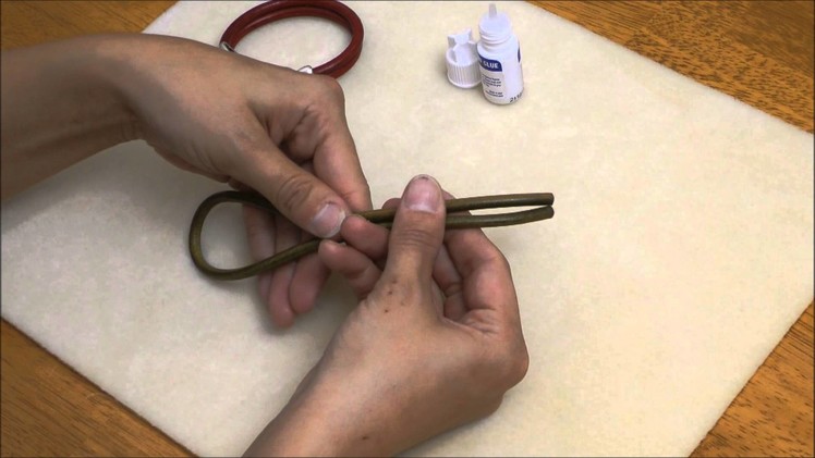 Antelope Beads - Ring Hook Clasp for Euro Round Leather Bracelet Tutorial - Beginner