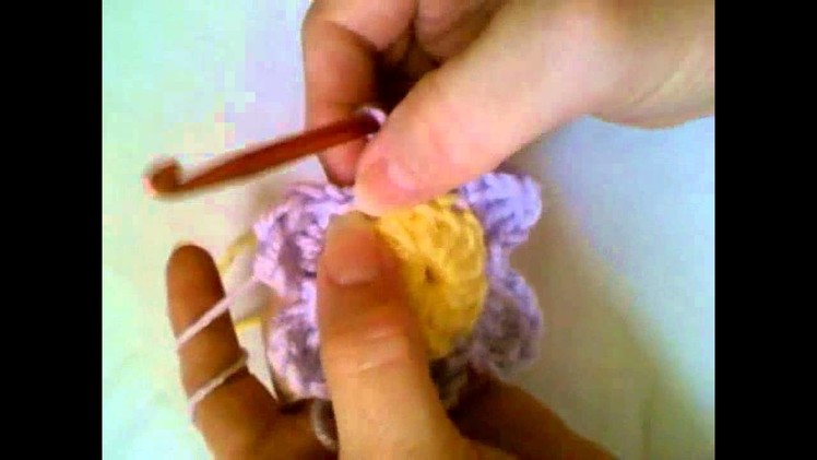 Crochet Flower Tutorial -- "Dahlia"