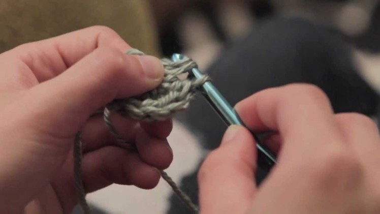 Learn to Crochet: In The Round