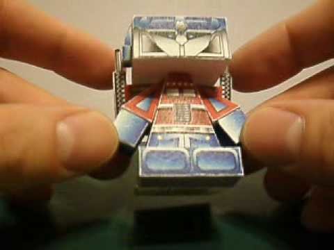 Papercraft G1 Optimus Prime HedKase