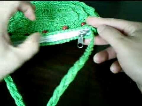 Small Hemicycle Knit Bag with Shoulder Band Green