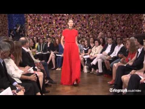Christian Dior dresses dazzle at Paris Haute Couture week