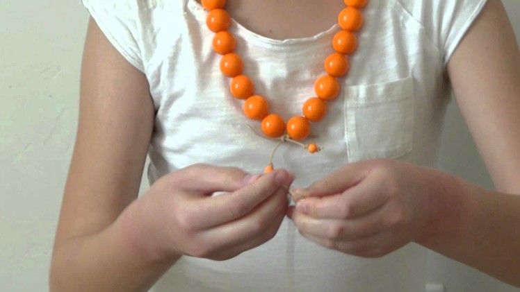 DIY Jewelry Tutorial: La Petite Bow Chunky Gumball Necklace (no tools needed)