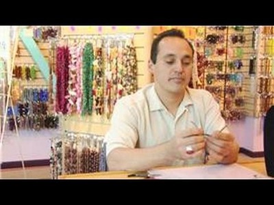 Beaded Jewelry Techniques : How to Tie a Square Knot