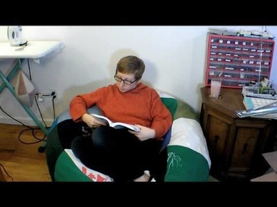 Pillow Chair from Old T-Shirts - CRAFT Video