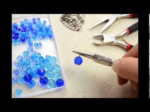 How to Make a Beaded Necklace with Glass Beads