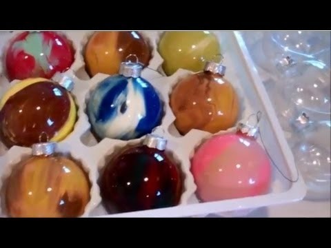 Acrylic Paint Glass Bulb Ornament - Cheap and Easy Craft Project That Even Kids Can Do It
