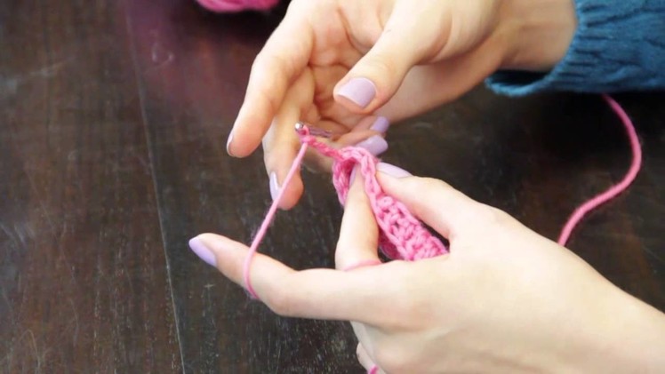 How to Crochet Garters : Crochet Stitches & Techniques
