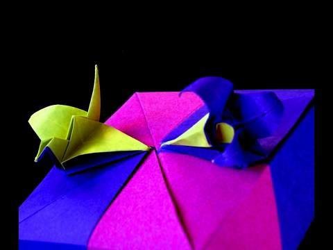 How to make an Origami Crane-Lily Box  Lily Module