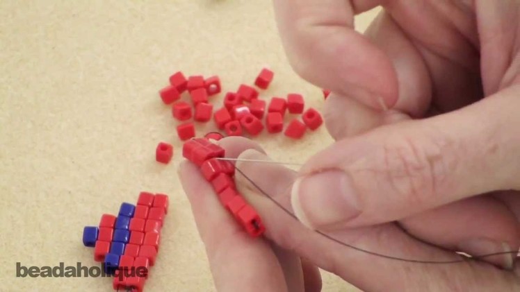 How to Perform Decreases in Square Stitch Bead Weaving