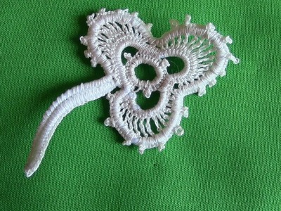 À Shamrock in Irish Crochet Lace