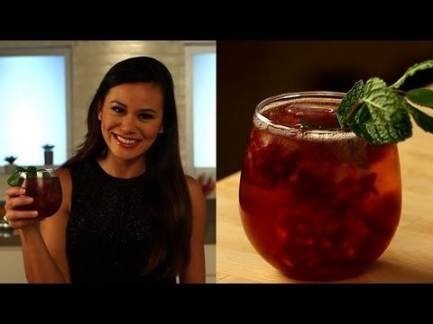 Ginger, Mint, and Pomegranate Cocktail | Drink Ideas | Happiest Hour