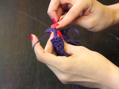 How to Crochet Zigzag : Crochet Stitch Tips