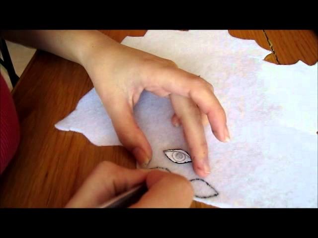 How to Make Faces on Knitted Dolls Part 02--Embroidering Eyes
