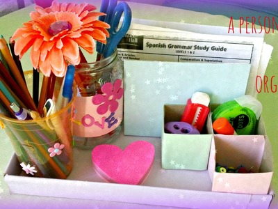 *Kids Crafts*: Colorful Desk Organizer!
