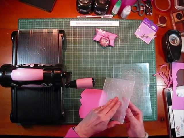 Sizzix Pillow Box Tutorial by Trish and Treasure