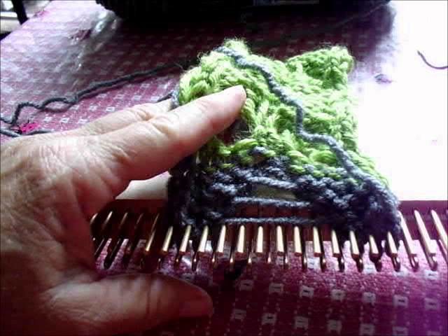 Heart lace for loom knitters
