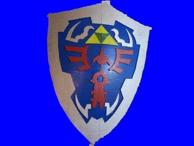 Make the Zelda Hylian Shield