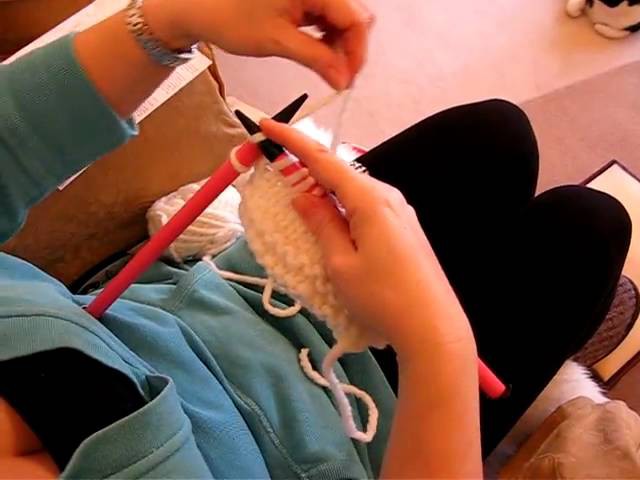 Beginners left-handed knitting increase one