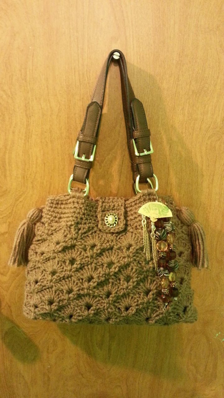 #Crochet Fan and V Stitch Handbag Purse with Liner #TUTORIAL