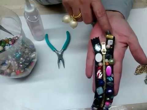 DIY Collar con Zippers- Cremalleras y abalorios.  Make your own Jewelry out of Zippers and beads