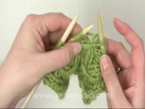 DROPS Knitting Tutorial: How to knit a smock pattern: wind the yarn twice around sts