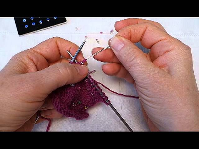 KNITTING WITH CRYSTALETTS A