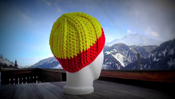 "Wooly Ribs" hat crochet pattern for beginners - © Woolpedia