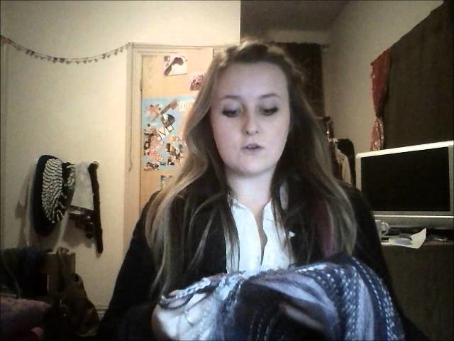 DIY- Two sided scarf