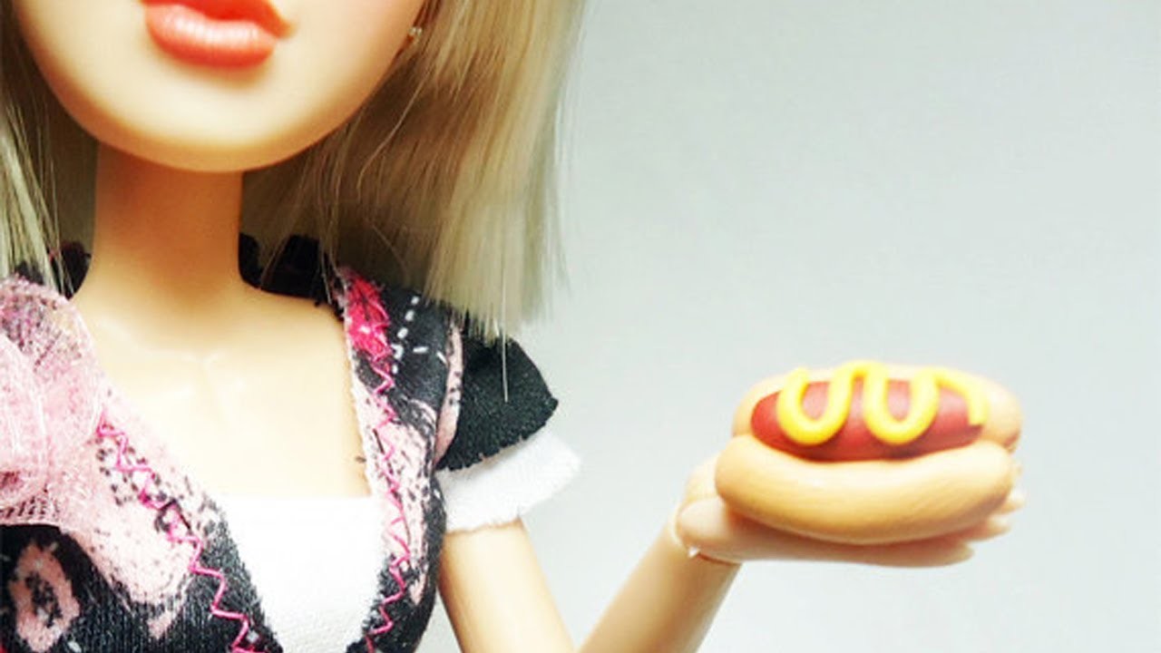 How to make a polymer clay hot dog - EP