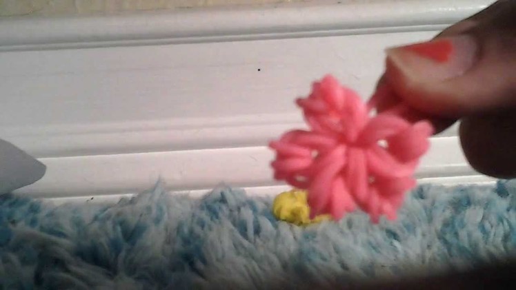 How to make a star.flower charm without the loom