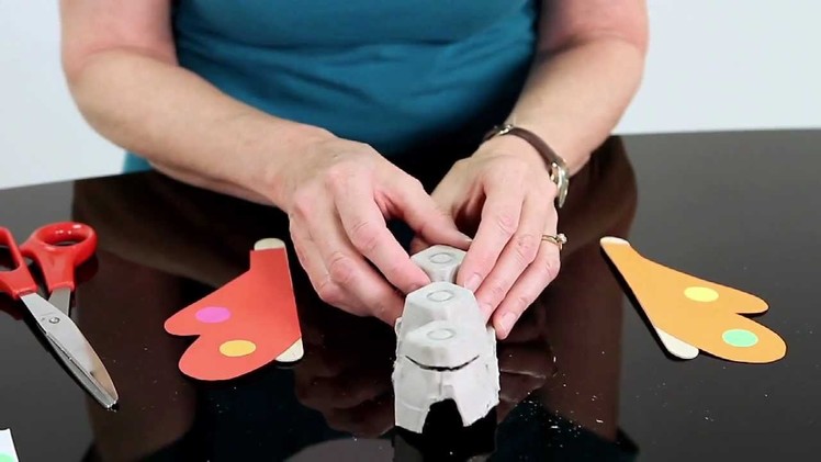 Egg Carton Butterfly - Free Printable Preschool Craft