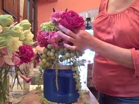 Impressive Fruit and Flowers Tall Wedding Centerpiece With Green Grapes - DIY tutorial -  Part 2