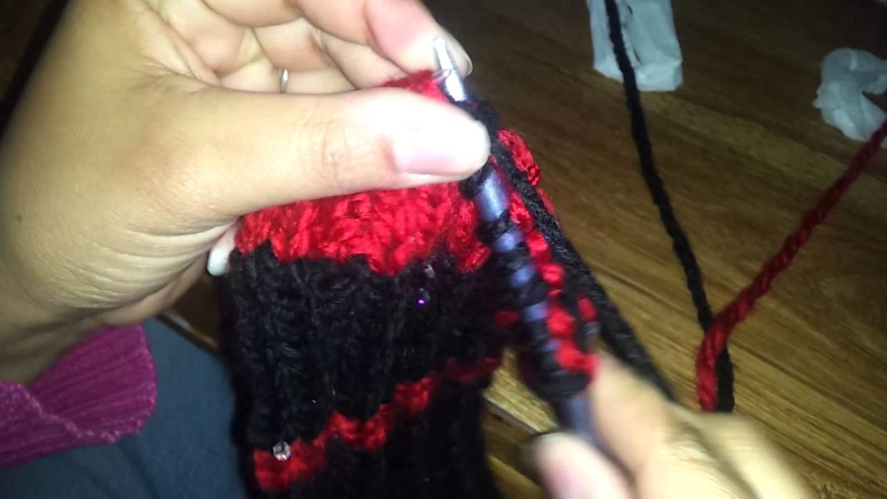 Adding new color row when yarn is on wrong side