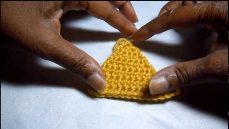How to Crochet a Triangle shape