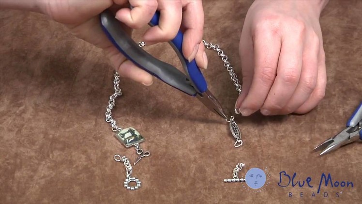 How to Make an Easy Convertible Charm Necklace. Bracelet