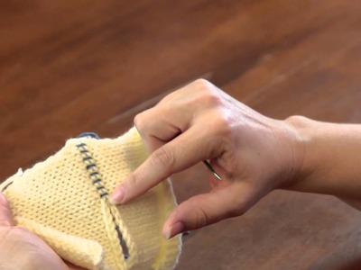 How to Sew an Overcast Stitch in Knitting : Advanced Knitting Stitches