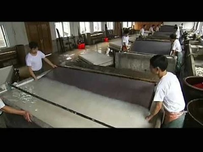The traditional handicrafts of making Xuan paper