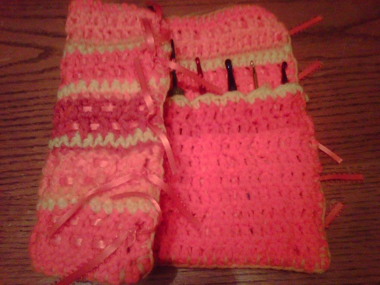 Crochet hook holdder  (part two)
