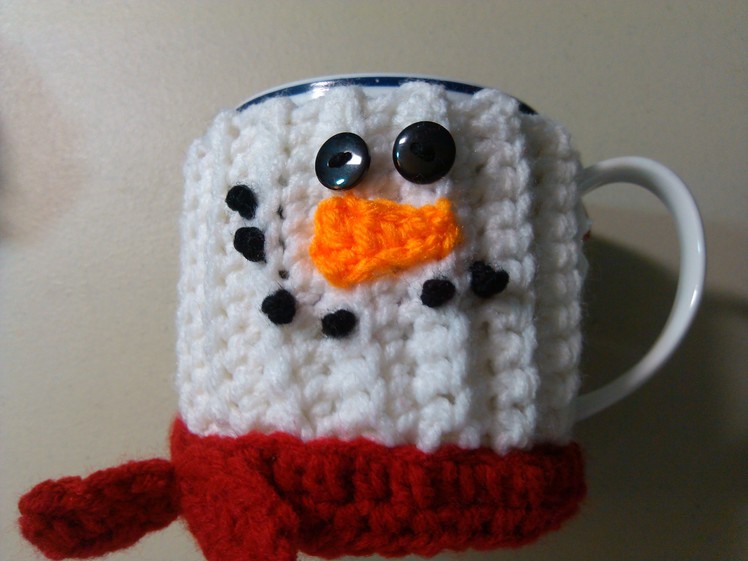 Crochet Snowman mug cover from RedHeart