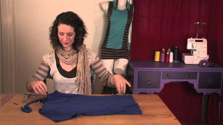 How to Cut a Boatneck Out of a Shirt : DIY Shirt Designs