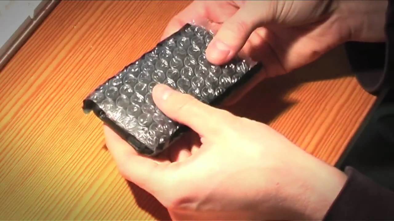 HOW TO. DIY "Bubble Wrap Protection Case" for the iPhone!