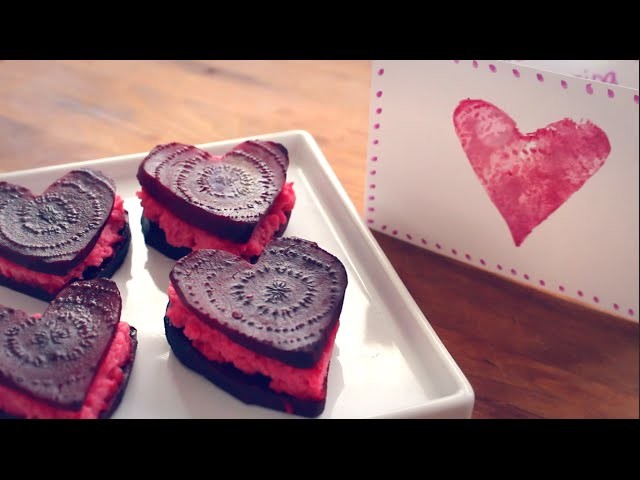 VALENTINES DAY "BEETWICH" RECIPE! + DIY BEET DYED CARD