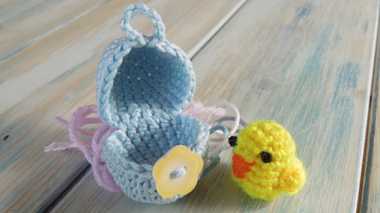 (crochet - part 1 of 2) How To Crochet a Mini Chick & Egg - Yarn Scrap Friday