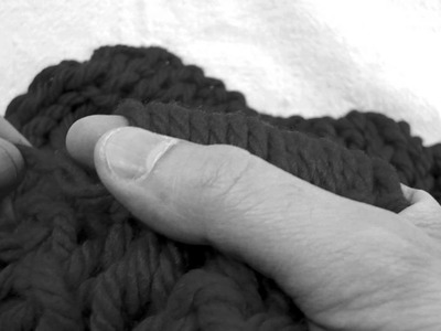 Finger knit 6 knit stitch